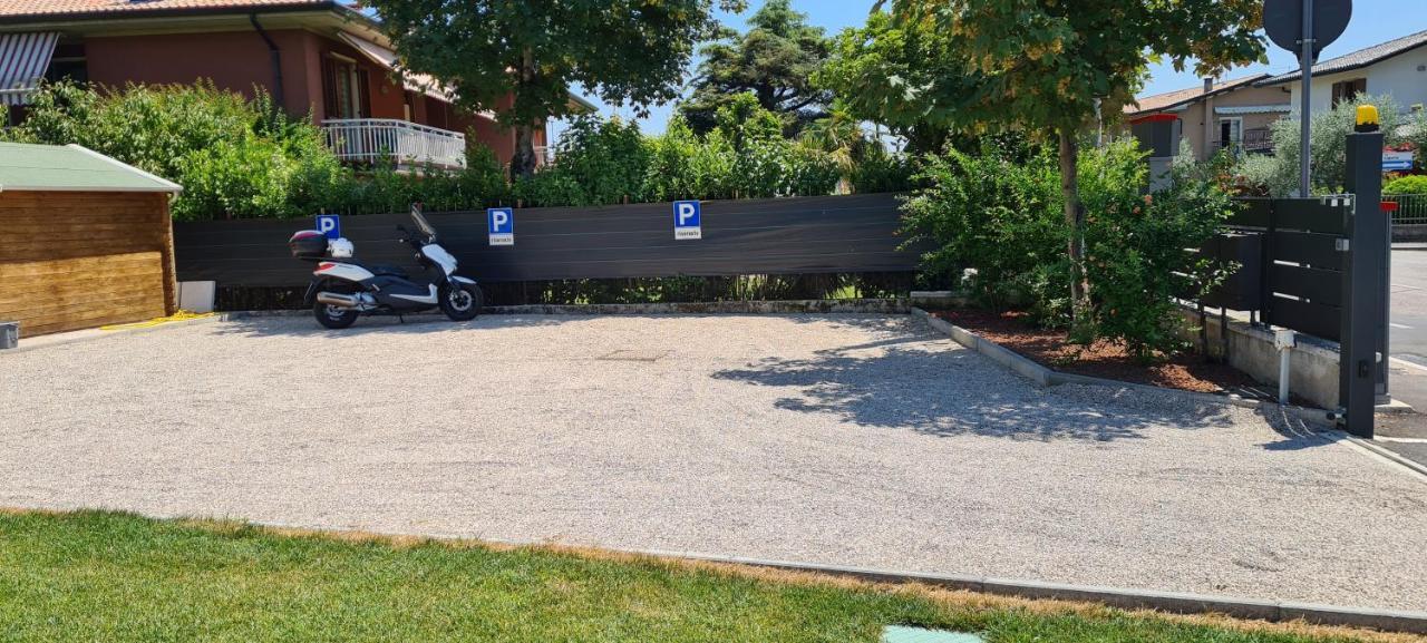 Appartamento Il Melograno Peschiera del Garda Exterior photo